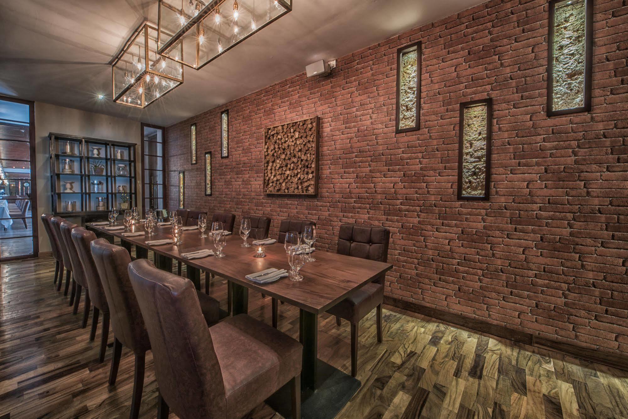 On Park Street Hotel Colombo