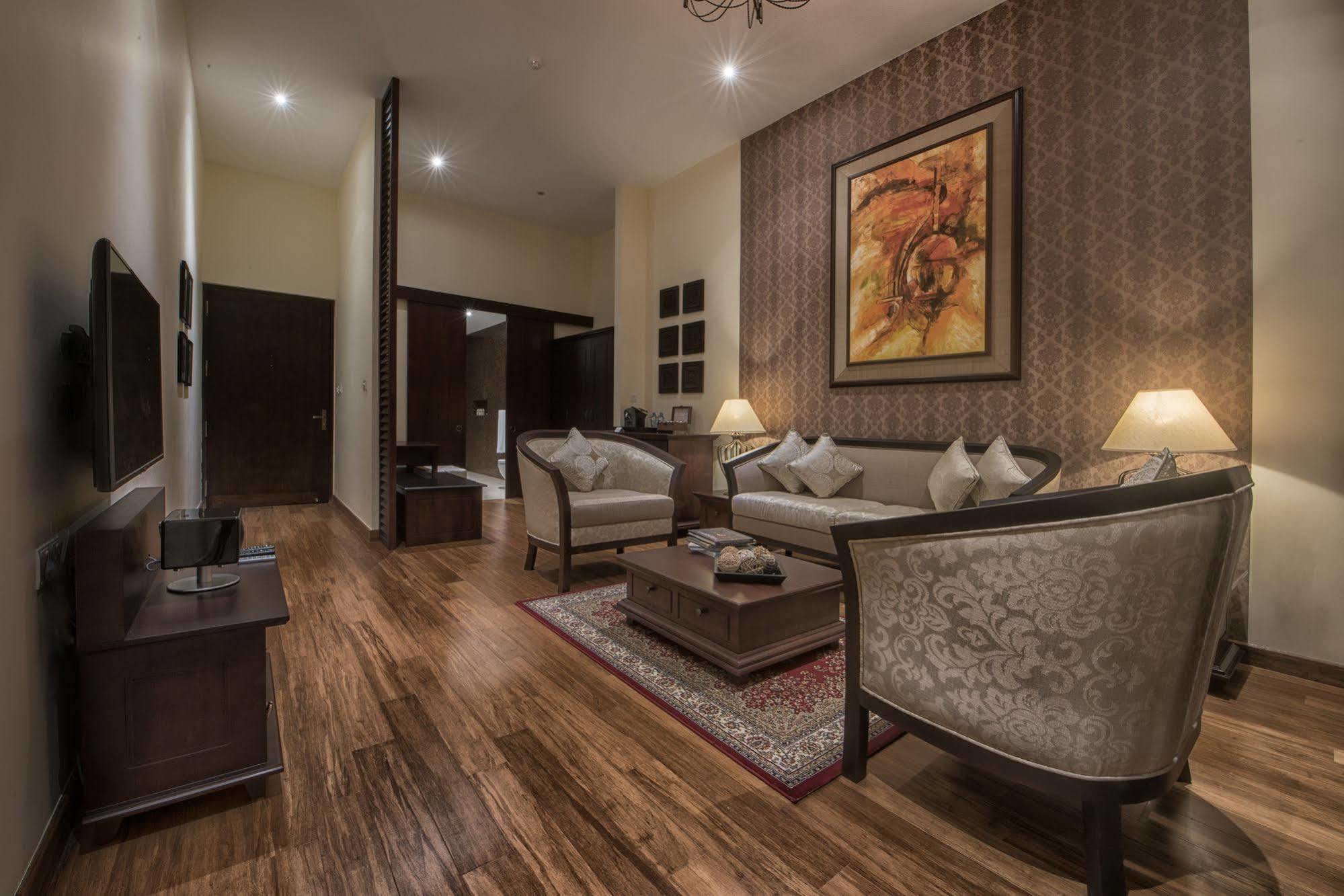 Hotel On Park Street 5*